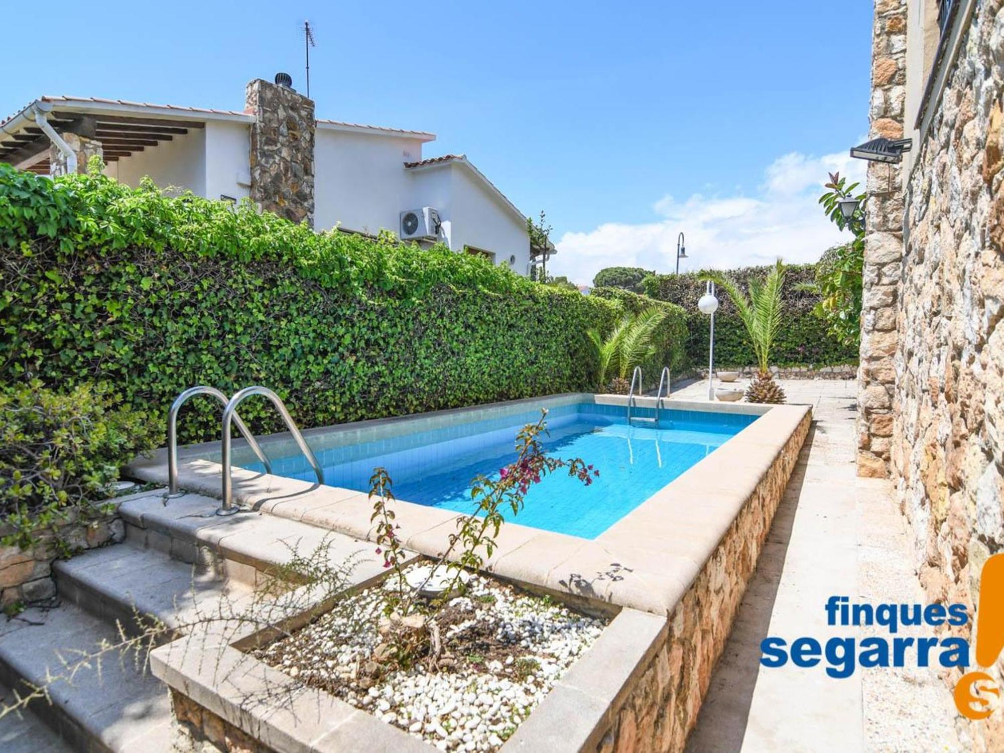 Chalet Con Piscina Privada Y Barbacoa, A 750M De La Playa - Es-320-24 Roda de Bará Εξωτερικό φωτογραφία